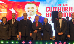 Kırklareli’nde Cumhuriyet Coşkusu Cengiz Kurtoğlu Konseriyle Yaşandı