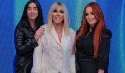 Safiye Soyman'a Klipte Selma Oruç Şıklığı