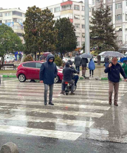 Kırklareli’nde Kuvvetli Sağanak Uyarısı