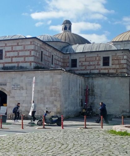 Kırklareli’nin Simge Yapılarından Hızırbey Hamamı Asırlara Meydan Okuyor