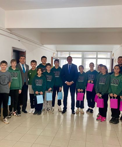 Korfbol Şampiyonları Kaymakam Özderin ile Görüştü