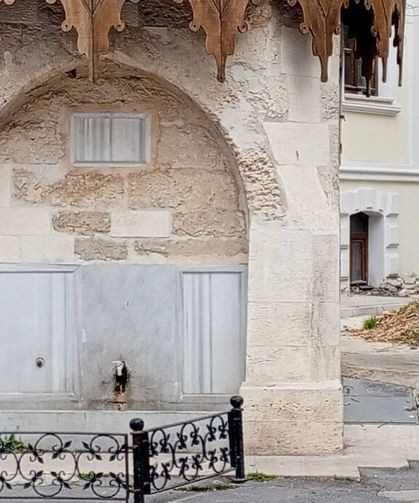 Tarihi Çeşme Estetiğiyle Dikkat Çekiyor