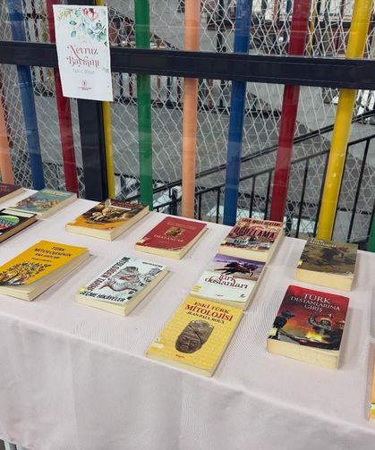 Lüleburgaz’da Nevruz Temalı Kitap Sergisi Açıldı