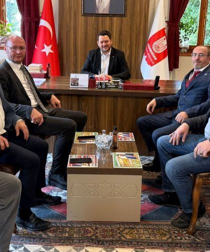 Başkan Talay, Ziyaretçilerini Ağırladı