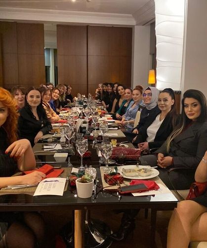 KADIN LİDERLER KULÜBÜNDEN KADINLARA İFTAR YEMEĞİ