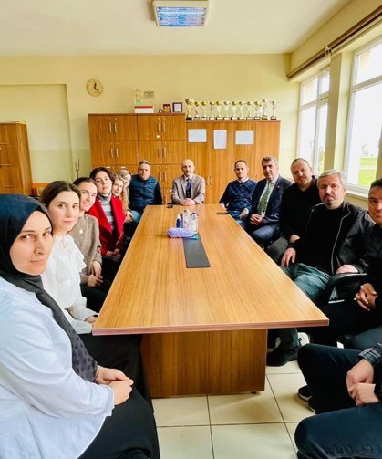 Müdür Altınöz Okullarda İncelemelerde Bulundu