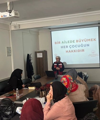 Koruyucu Aile Bilinci İçin Eğitim Düzenlendi