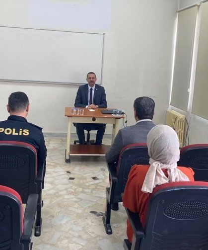 Pınarhisar’da Okul Güvenliği Toplantısı Yapıldı