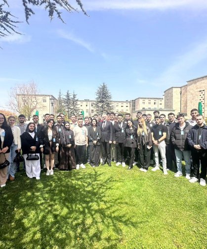 Kırklareli’nden Gençler AK Parti Grup Toplantısına Katıldı