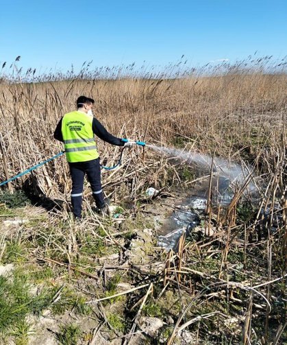 Büyükkarıştıran’da Larva Mücadelesi Sürüyor