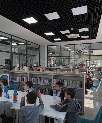 Bahçelievler İlkokulu Öğrencilerinden Kütüphaneye Ziyaret