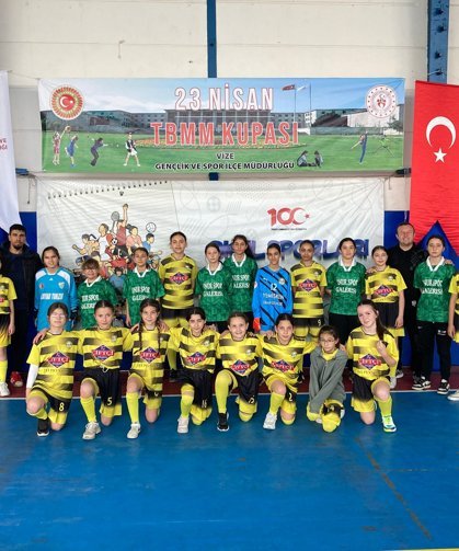 Vize’de 23 Nisan Coşkusu Futsal Turnuvasıyla Yaşandı