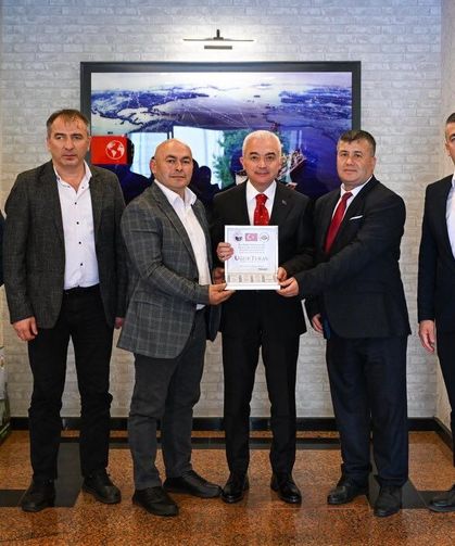 Vali Turan Hemşehrileriyle Bir Araya Geldi