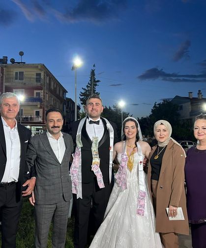 Başkan Erdem, Zipak Çiftinin Düğününe Katıldı