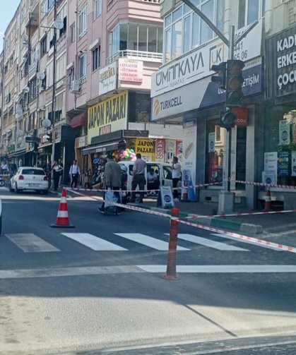 Yıpranan Yaya Geçitleri Yenileniyor