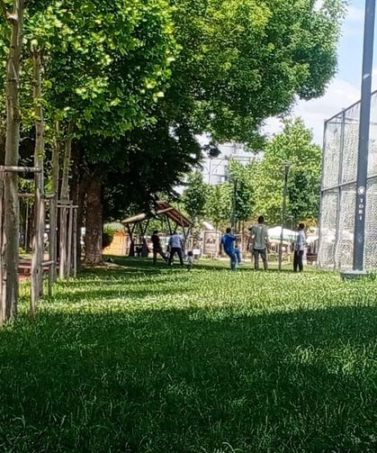 Bayramın Ardından Millet Bahçesinde Sakin Pazar