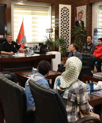 "Biz Bize Yeteriz" dediler, çocukların eğitimine gönüllü destek oldular