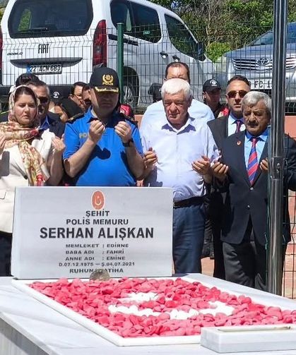 Müdür Özbaş, Şehit Alışkan’ı Andı