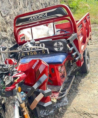 Giresun'da tarım aracı duvara çarptı: 1 ölü, 1 yaralı
