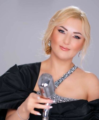 Hollanda’nın Sibel Can’ı Müzik Dünyasına Renk Katıyor