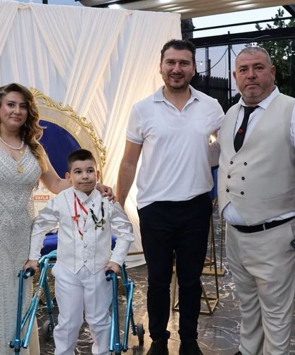 Başkan Yayla, Hüseyin Efe’nin Sünnet Düğününe Katıldı