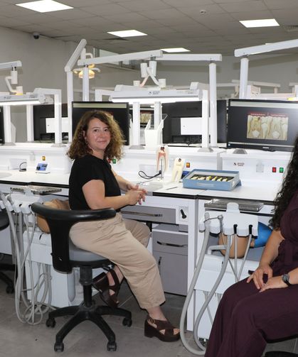 Süt dişlerini koruyacak yeni nesil materyal KBÜ’de geliştiriliyor