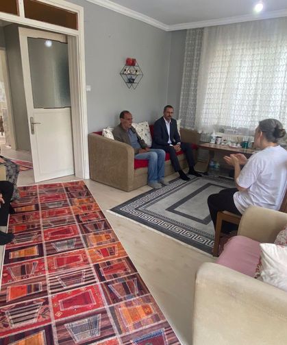 Kaymakam Özderin’den Çetin Ailesine Geçmiş Olsun Ziyareti