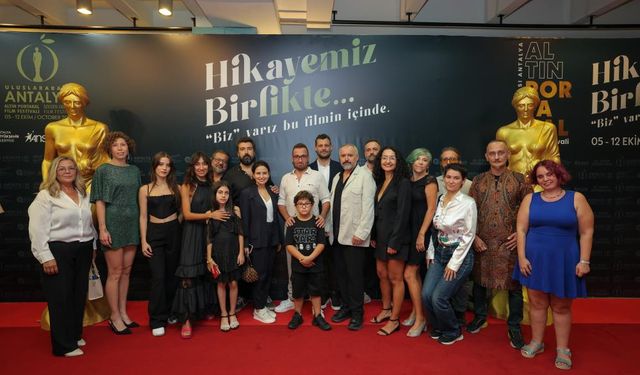 "Balinanın Bilgisi" filminin prömiyeri Antalya'da yapıldı