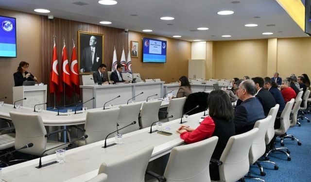 ÇOMÜ’de 2025 Yılı Hedef ve Stratejik Plan Toplantıları Başladı