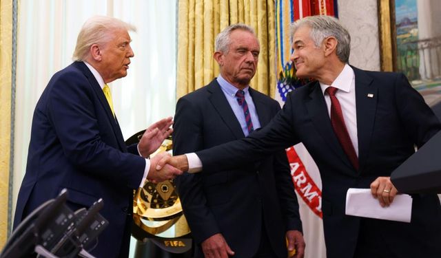 Trump: "Doktor Öz, ülkemizin en yetenekli profesyonellerinden biri olarak bu göreve geliyor"