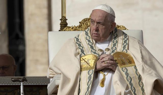 Papa Francis, 88 yaşında hayatını kaybetti