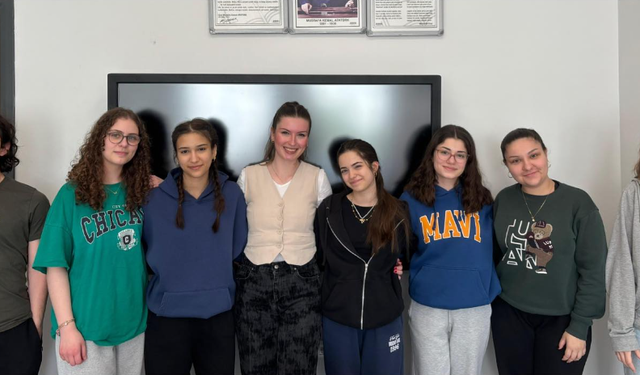 Mezun Bilgehan İlter, Bahçeşehir Koleji’nde Deneyimlerini Paylaştı
