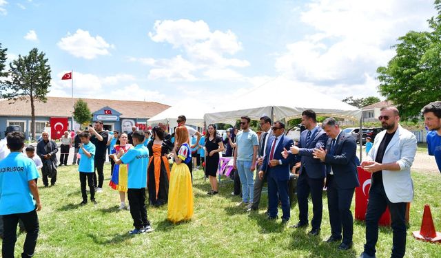 Babaeski’de Çocuk Şenliğinde Neşe Dolu Anlar