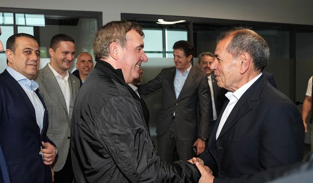 UEFA Kupası zaferinin efsaneleri Kemerburgaz Metin Oktay Tesisleri’nde buluştu