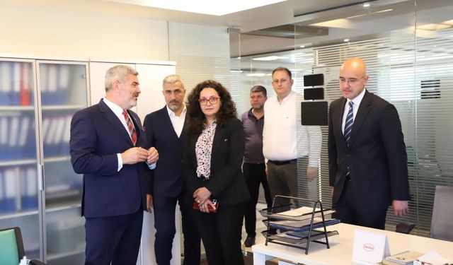 Bulgaristan Edirne Başkonsolosu, Çerkezköy TSO Başkanı Çetin ile görüştü