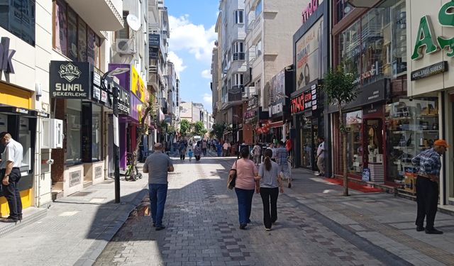 Kırklareli’nde Bayram Alışverişi Yoğunluğu