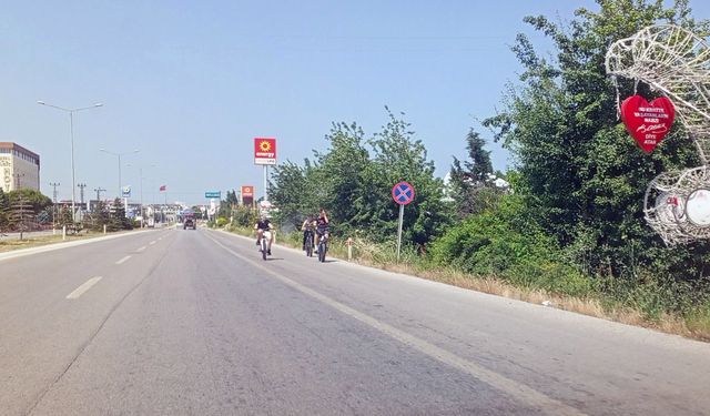 Ana Yollarda Bisikletli Çocuklar Tehlike Saçıyor