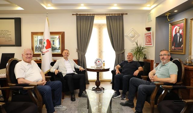 Başkan Derya Bulut’a MHP’li İsimlerden Ziyaret