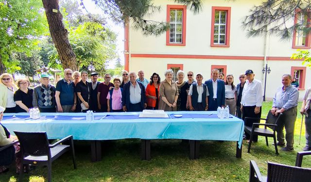 Huzurevi Sakinlerinin Babalar Günü Kutlandı