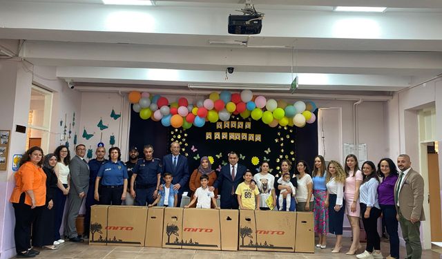Vize’de Başarılı Öğrenciler Bisikletle Ödüllendirildi