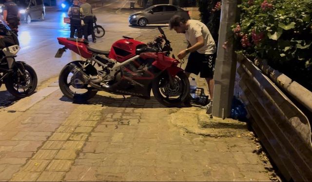 Edirne’de motosikletin çarptığı yaya yaralandı