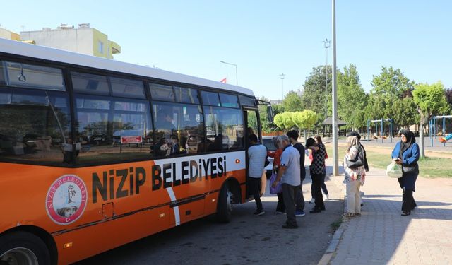 Nizip Belediyesi’nden YKS adaylarına ulaşım desteği