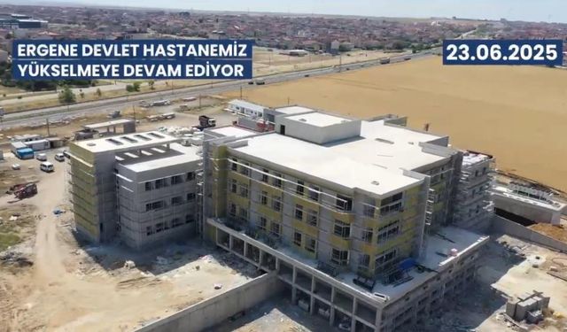 Özgür Özel 'çukur' dedi, yüzde 70'i tamamlanan hastane çıktı