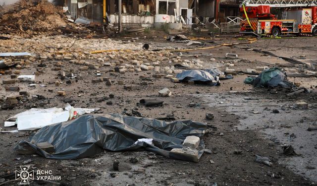 Rusya'nın Ukrayna'ya saldırısında can kaybı 4'e, yaralı sayısı 80'e yükseldi