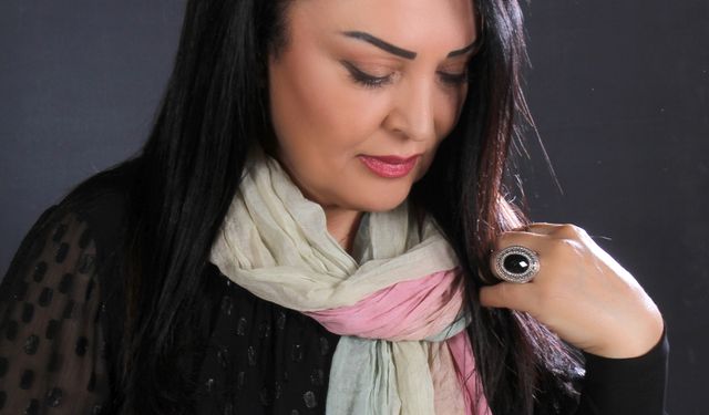 Gülperi Öztürk’ten Yeni Tekli: “Bülbül”