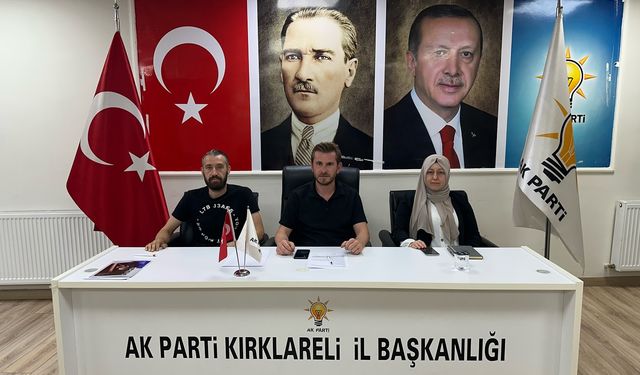 AK Parti Merkez İlçe Teşkilatı Haftalık Toplantısını Gerçekleştirdi