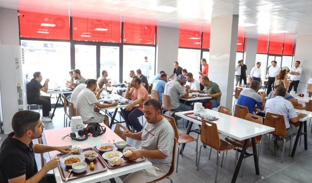 Antalya Büyükşehir Belediyesi’nin ikinci Kent Lokantası hizmete girdi
