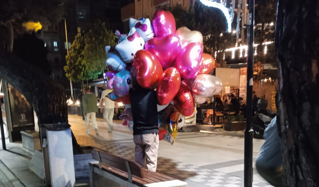 İstasyon Caddesi’nde Balonlara Yoğun İlgi