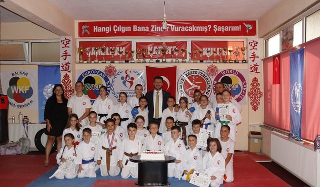 Başkan Yayla’dan Karate Sporcularına Diploma Töreni