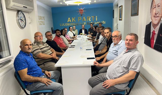 AK Parti Lüleburgaz’da Yürütme Kurulu Toplandı